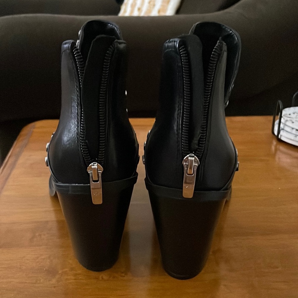 Marc fisher booties